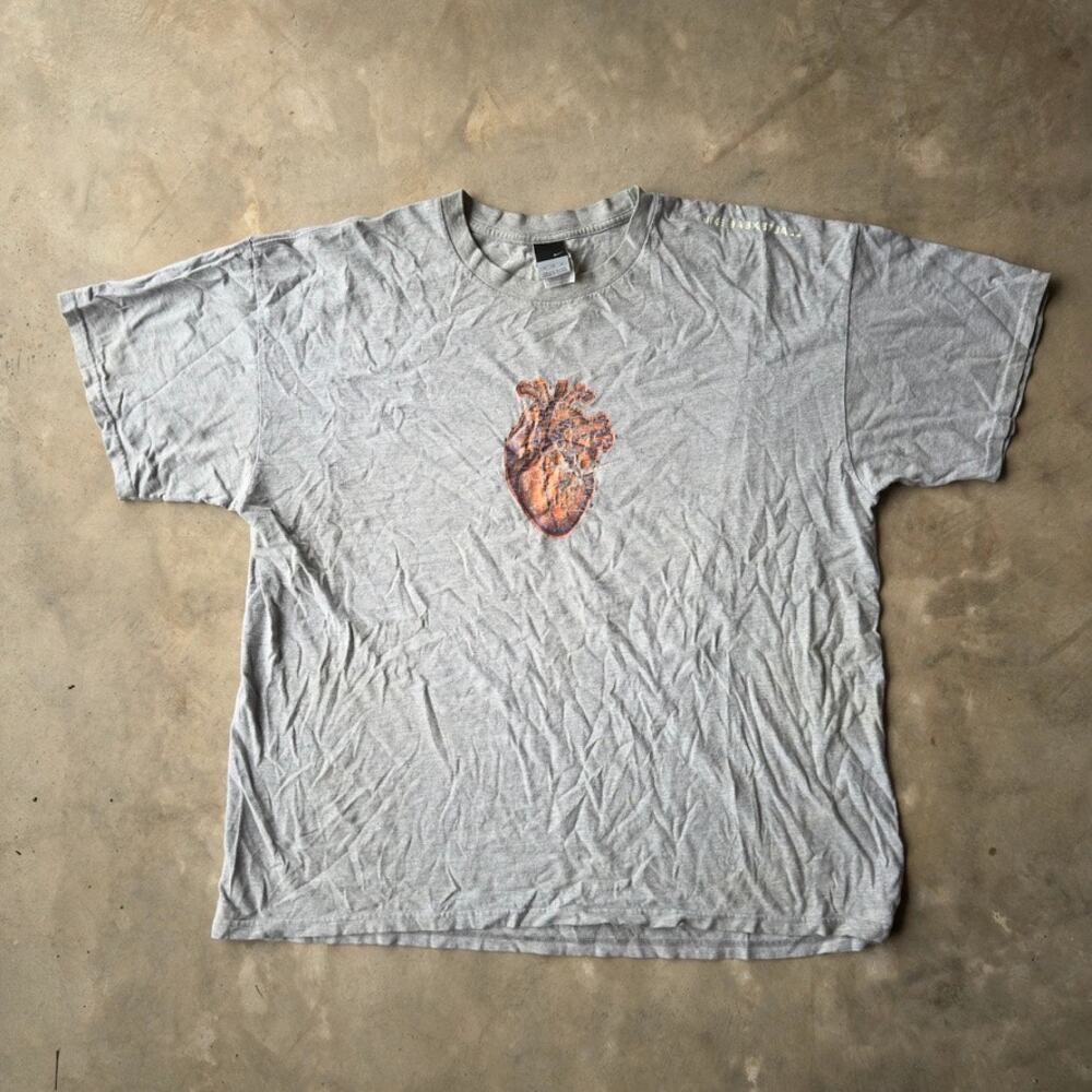 VINTAGE Y2K NIKE HEART BASKETBALL T-SHIRT GRAPHIC GRUNGE SPORTSWEAR MENS XXL